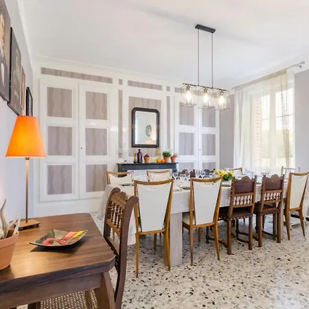 Clair'omer בית נופש Yevres-le-Petit