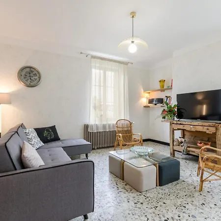 Holiday home Clair'omer Yevres-le-Petit